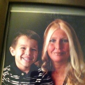 Meet your Posher, Debbie